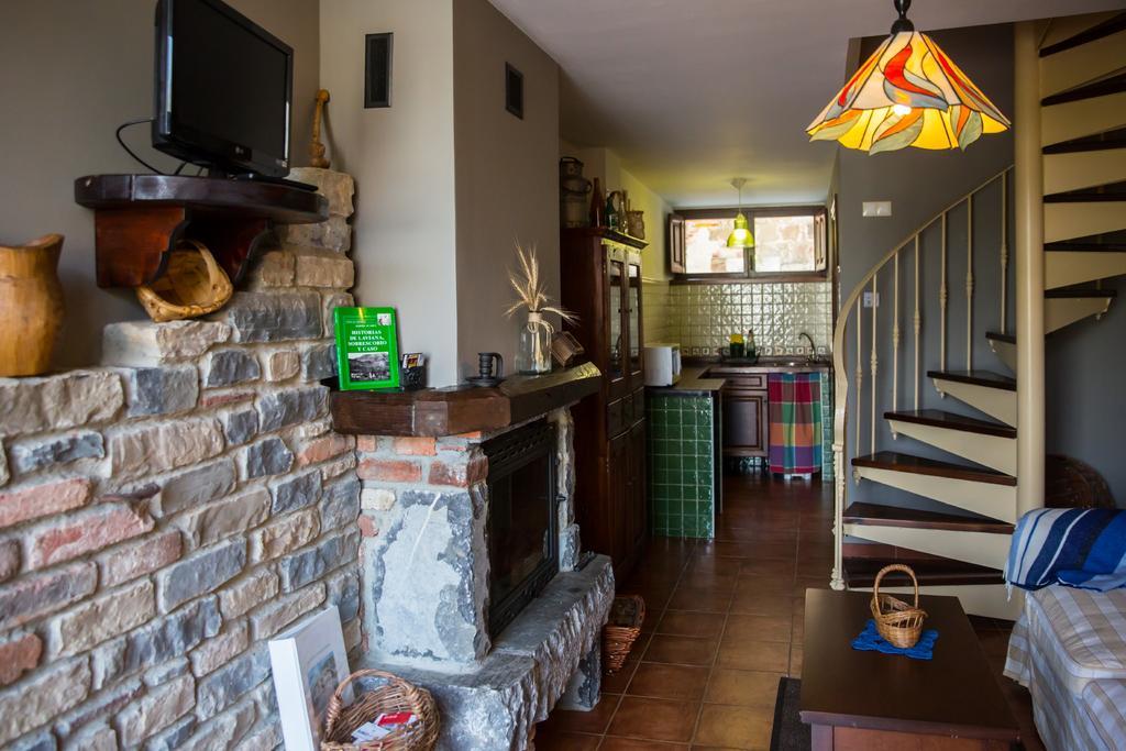 Apartamentos Rurales El Collain De Campiellos Kültér fotó